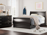 A2Z Furniture - Ashley Furniture - Huey Vineyard Bedroom - Dresser and Mirror / Black - B128B1